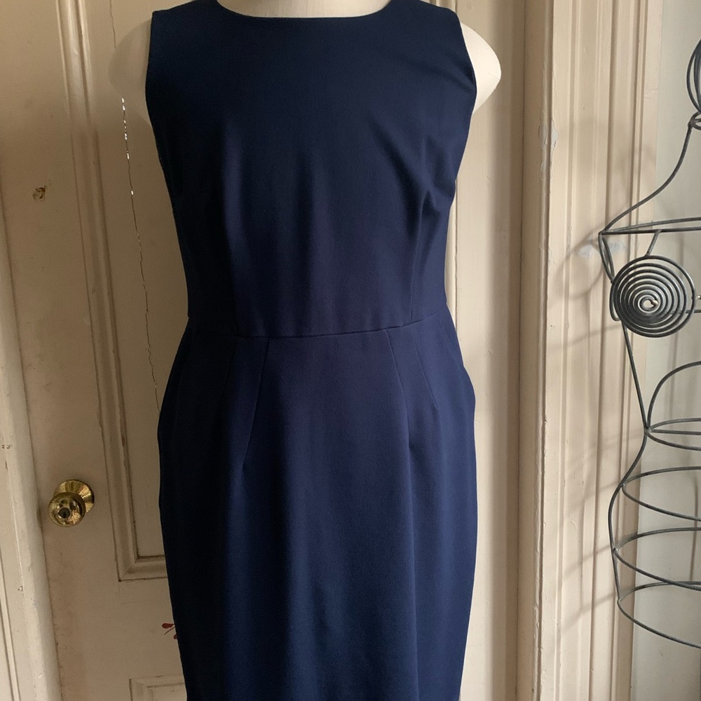 Sleeveless Navy Sheath Dress